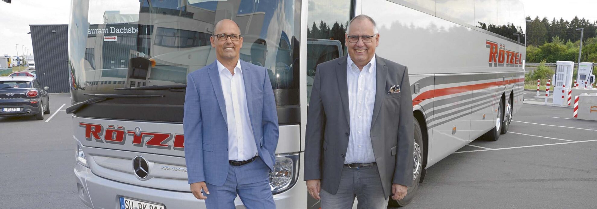 Roetzel_Bus_quer_famile